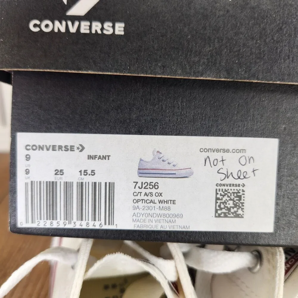 Converse Chuck Taylor All Star Infant Size 9 Optical White Canvas Shoes 7J256